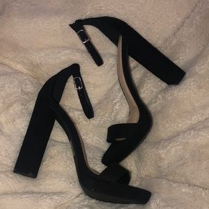 Sandals 👡 6,1/2 new velvet